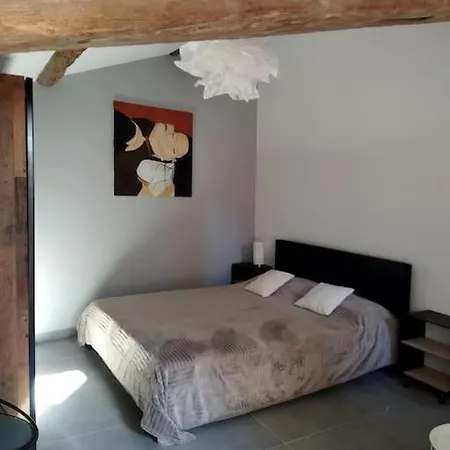 Beau Logis Independant Dans Mas Piscine 2 Pers Apartment